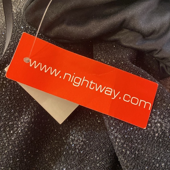 Night Way Women's One-Shoulder Dress Long - Picture 5 of 9